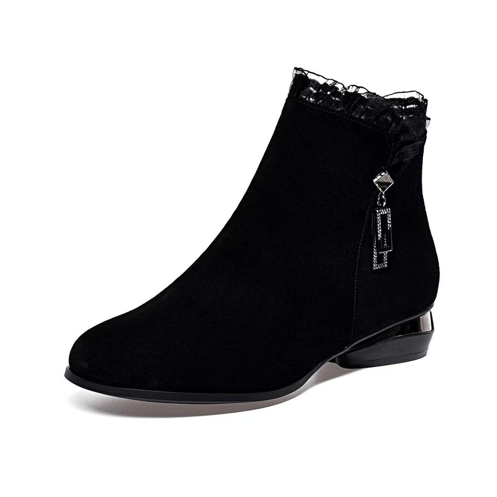 Short boots women's 2025 autumn and winter new simple temperament two high fashion boots metal buckle lace black women's leather boots