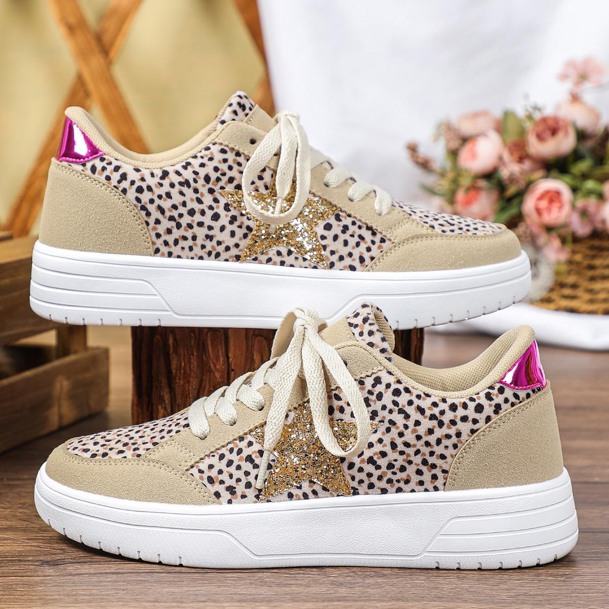 

2025 Autumn Collection Women s Casual Leopard Print Thick-Soled Lightweight Board Shoes - Soft, Comfortable, Fashionable Star Design. 35