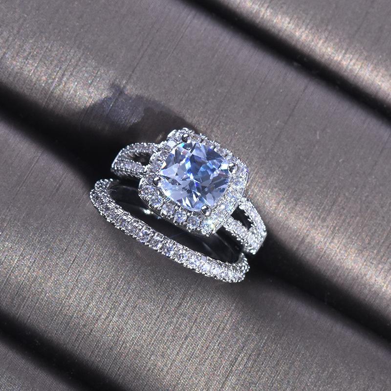 Slightly Inlaid Diamond Zircon Ring, European and American Luxury Engagement Couple Ring for Women