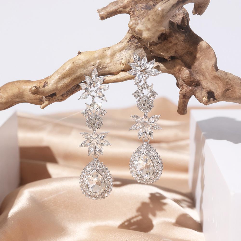 Wedding Bridal Earrings Women's Fashion Long Flower-style Teardrop Dangle Earrings
