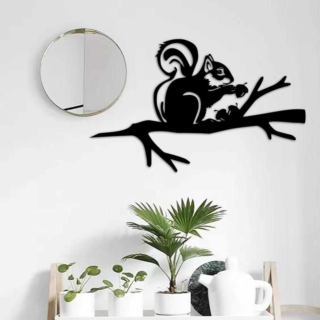 1 stk Jern Ekorne som holder kongle Dekorative innlegg, Dyreelementer kan brukes til dekorative vegger, Utendørs gårdsplass trær, Terra