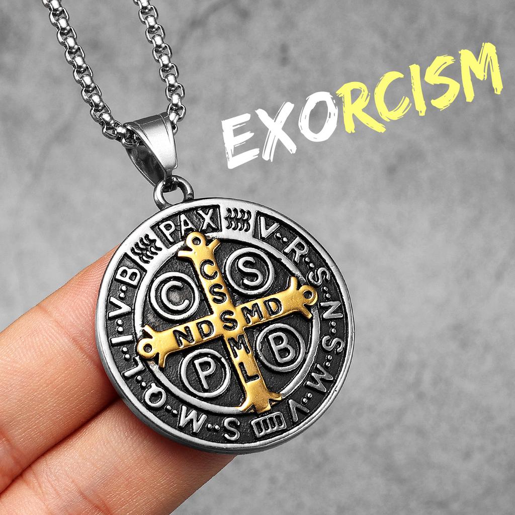 Naszyjnik z egzorcyzmem Świętego Benedykta Stal Nierdzewna Wisiorek Łańcuszek Punk Modny Amulet Biżuteria Prezent dla Mężczyzn Kobiet