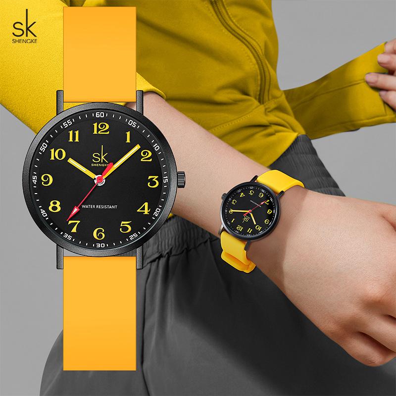 Fashion Accessorie Women's Silver/Green Watch Simple Sports Silicone Tape Waterproof Quartz Watch Student Watch Watch 0166