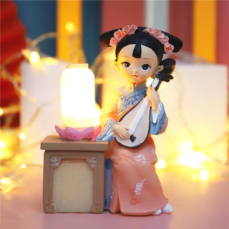 Şarap Dolabı ve Oturma Odası İçin Yaratıcı Retro Prenses Figür Dekorasyonu