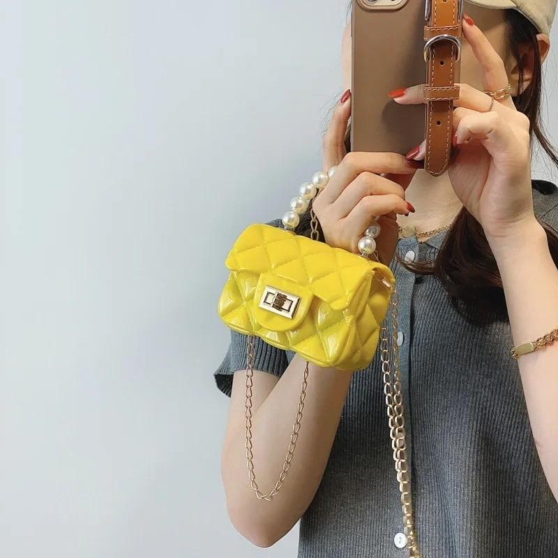 Grid Pearl Rhombus Chain Handbag With Hardware Buckle Single Shoulder Jelly Bag