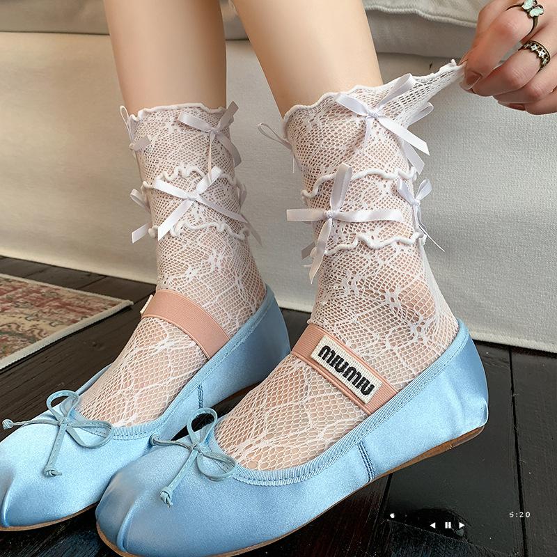 Female Spring and Summer Thin Ballet Style Bow Three Layers of Lace Lace In The Tube Pile Socks