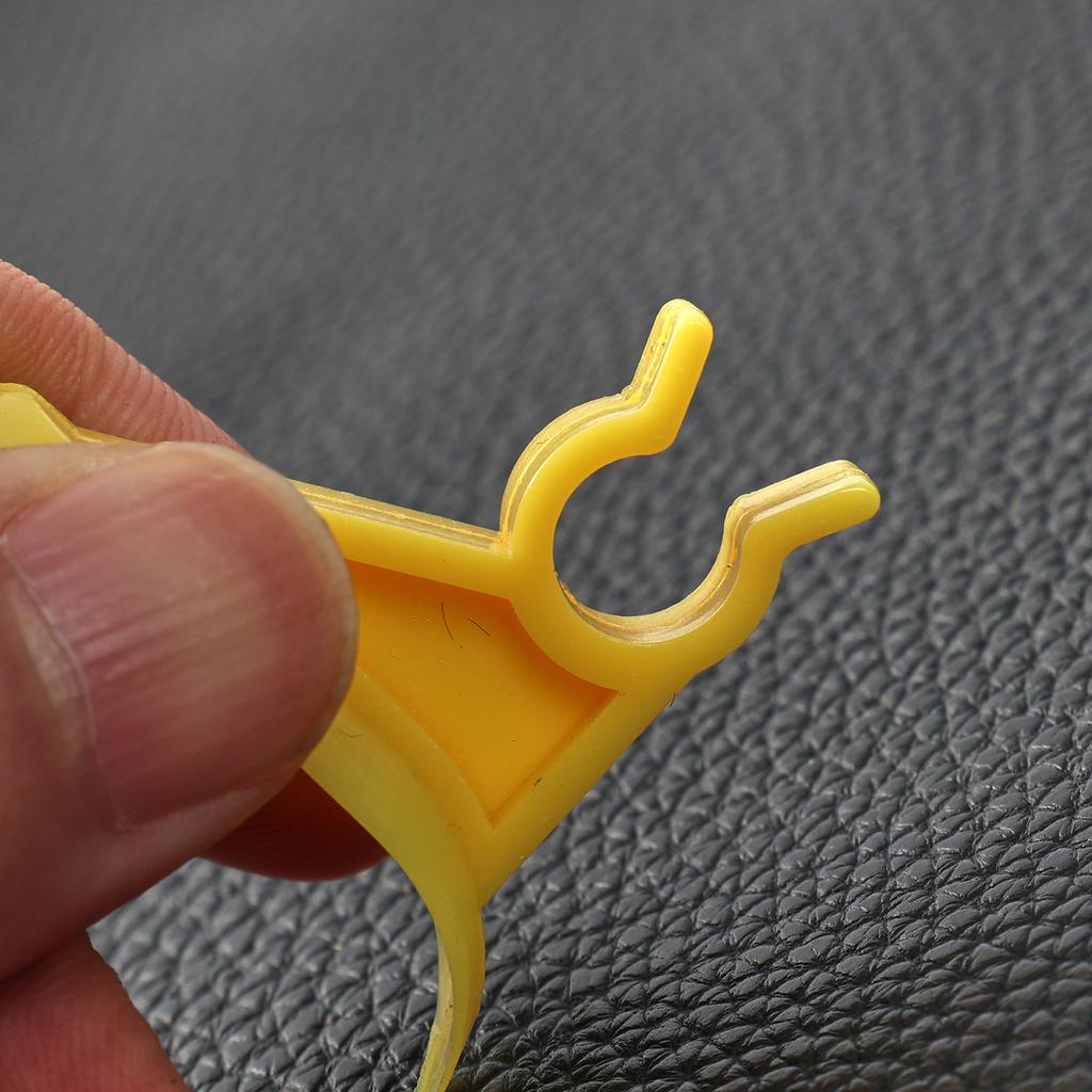 1X For Ford Transit Tourneo Connect Engine Plastic Hood Support Bonnet Rod Stay Bracket Buckle Clip 2003-2013 8T1616828AA