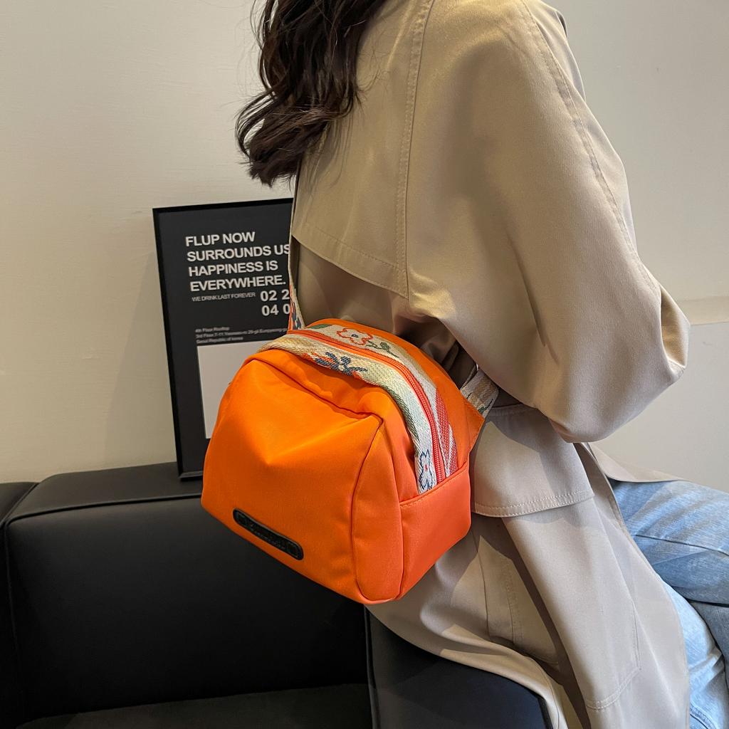 SWIMADE Oxford Dome Bag, Canvas Bag, Shoulder Bag, Crossbody Bag Regular Women's Orange/Black/Ecru RZ-7005