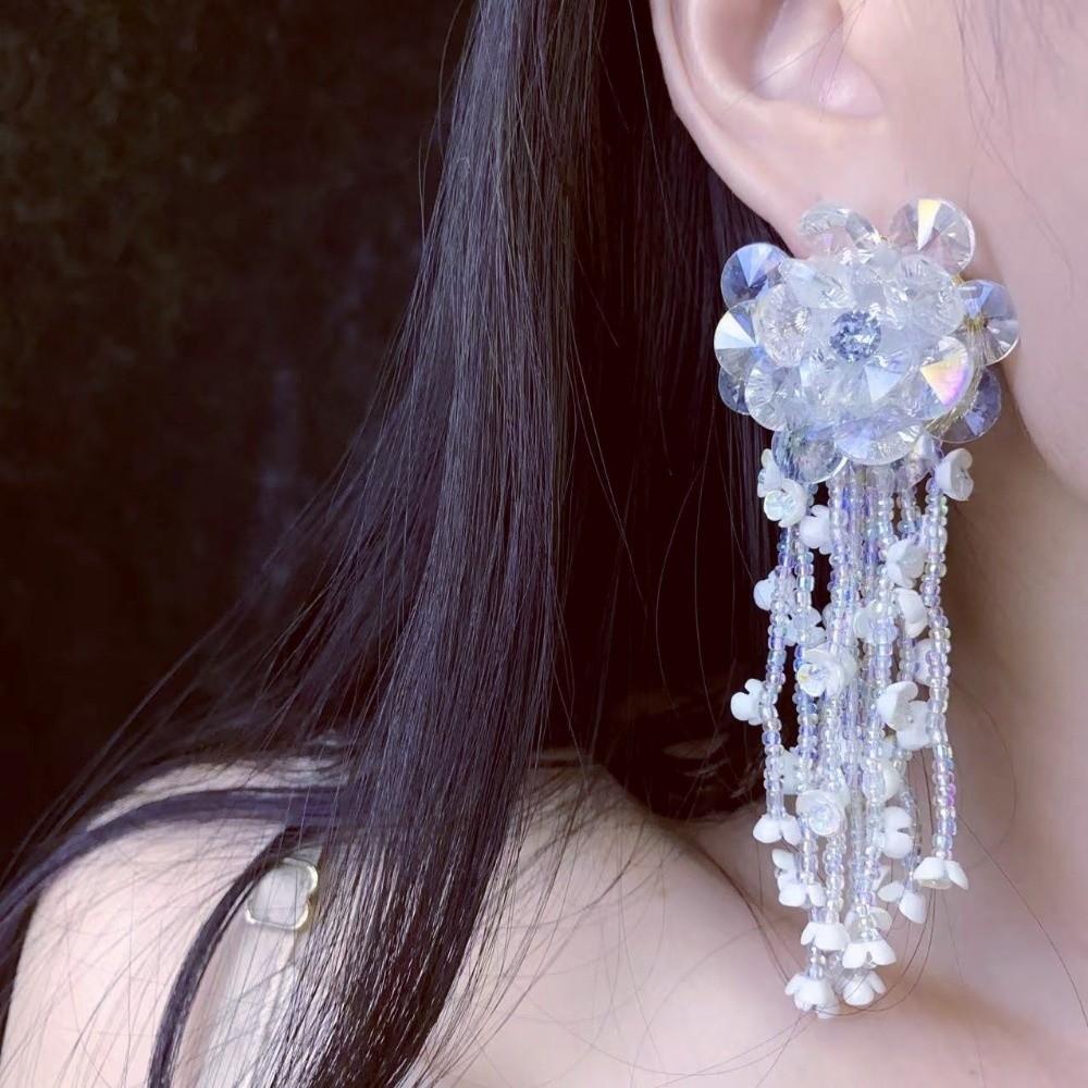 Zinc Zinc Alloy Crystal Beads Ear Drop Rhinestone Long Ear Drop Brilliant White Flower Earrings  Women