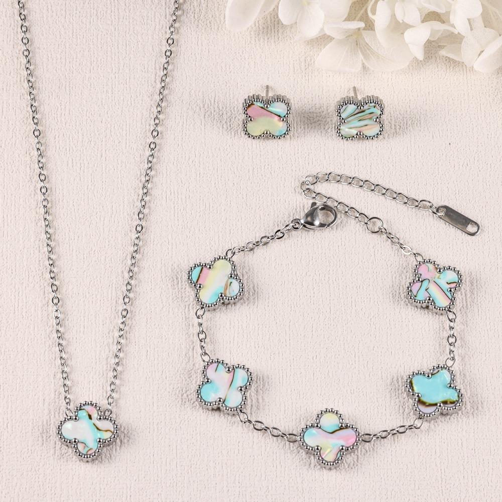 Four-leaf Clover Three-piece Necklace Bracelet and Earring Set - A Luxurious and Colorful Fashion Accessory Set