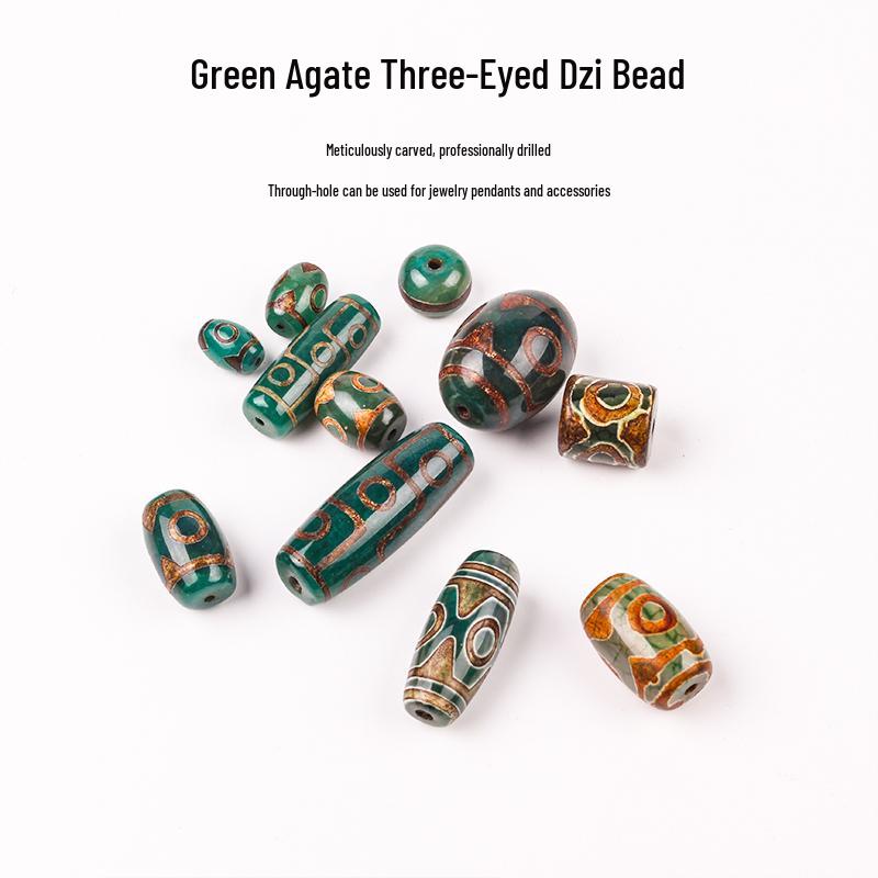 Green Agate Three-Eyed Nine-Eyed Dzi Beads Handmade Retro Necklace Accessories.