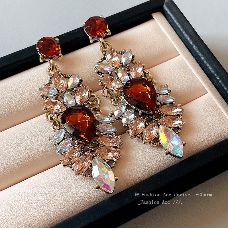 Silver Needle Diamond Droplet Long Earrings Fashion Court Style Design Earrings Retro Premium Exquisite Earrings