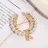 Women Brooch Flower Shape Rhinestone Retro Baroque Style Anti-slip Wear-resistant Suit Coat Collar Hat Scarf Decoration