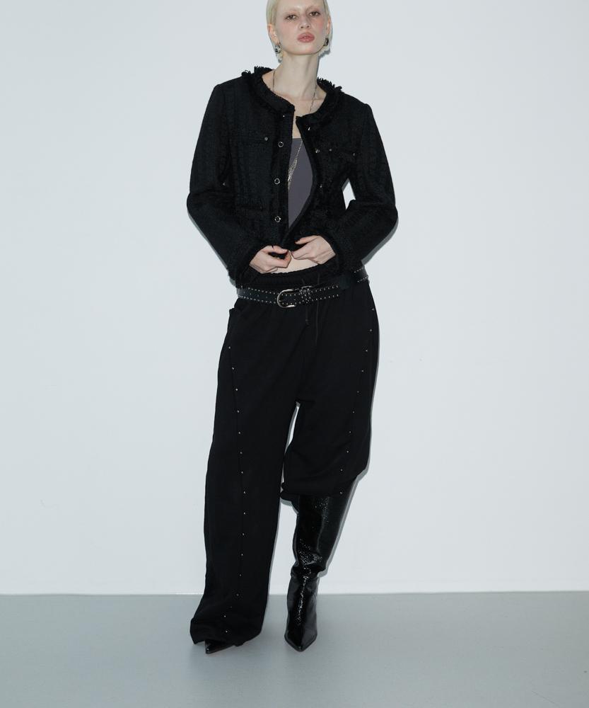 Bunteu Stud Cut Sweat Pants (Black)