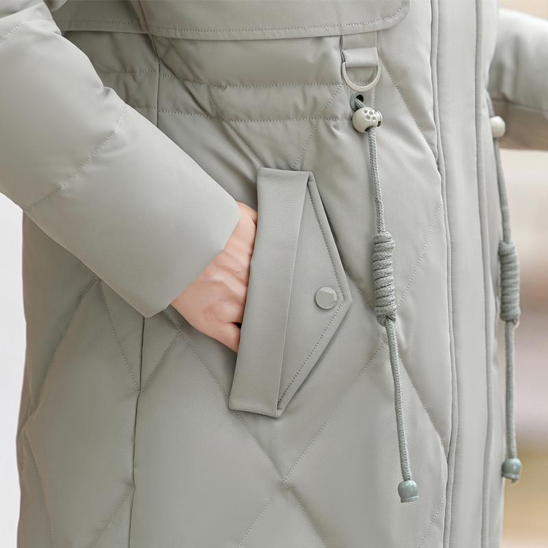 Límec z pravé kožešiny Dámské zimní kabáty z bílého kachního peří pro ženy středního věku Vintage parky plus size s kapucí 2024 Elegantní silné teplé péřové bundy Dámské svrchní oblečení