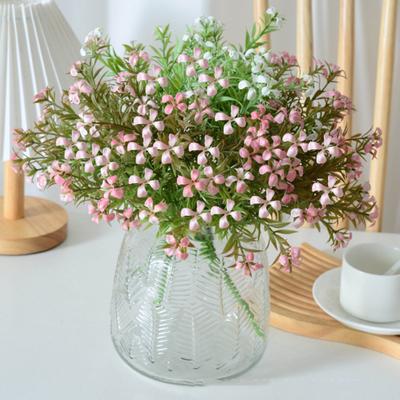 Fleur Artificielle 5 Tiges Bouquet de Fleurs Sauvages Artificielles avec Feuilles pour Centres de Table de Mariage Arrangements Floraux Décoration de Fête de Printemps à la Maison