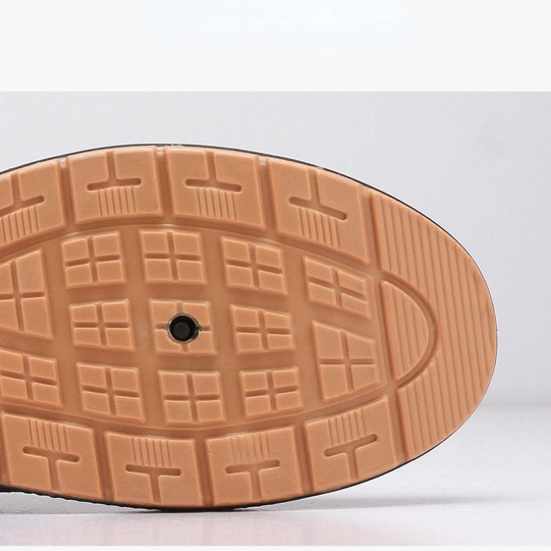 Neue atmungsaktive rutschfeste Schuhe mittleren Alters und ältere, verdickte, warme Freizeitschuhe für Herren aus altem Peking-Stoff