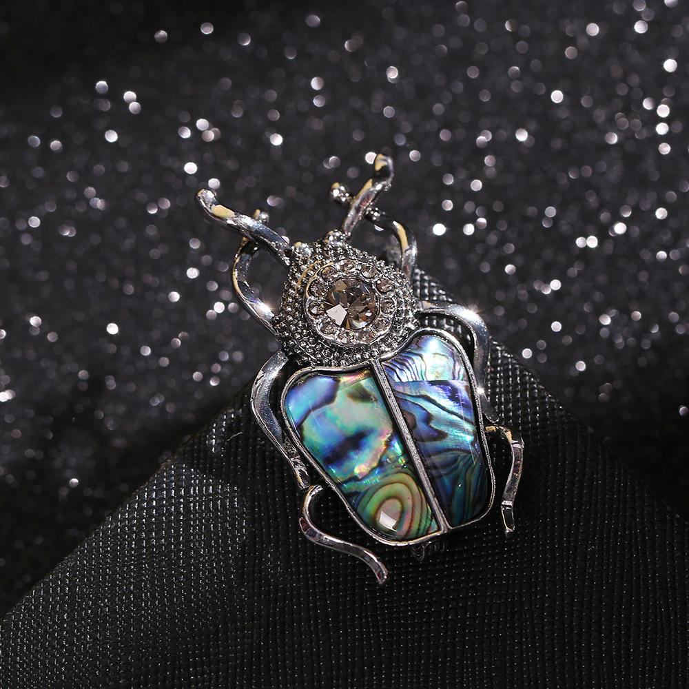 Creative Fashion Shell Design Beetle Badges Buckle For Women Men Classic Insect Series Suit Office Unisex Clothing Pins