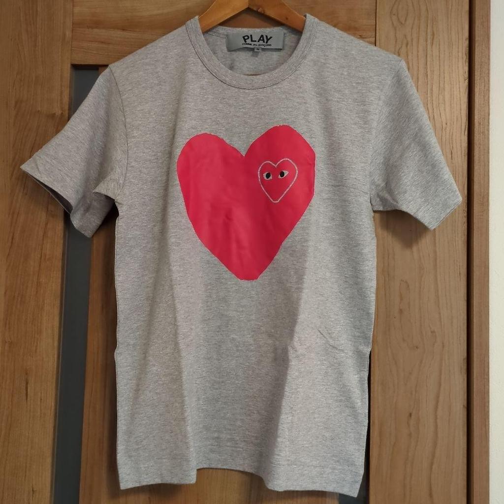 Play Comme des Garcons Grey T-Shirt Size S Japan Exclusive Unisex T-Shirt