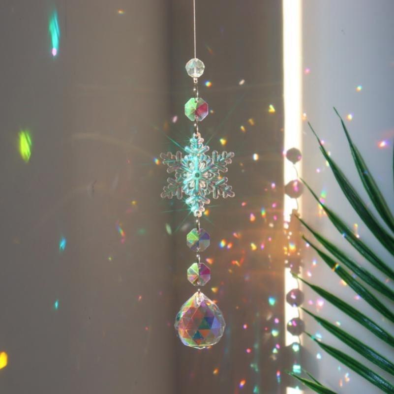 Colorful Snowflake Suncatcher Prism Rainbow Maker Crystal Pendant Christmas Tree Ornament New Year Home Window Hanging
