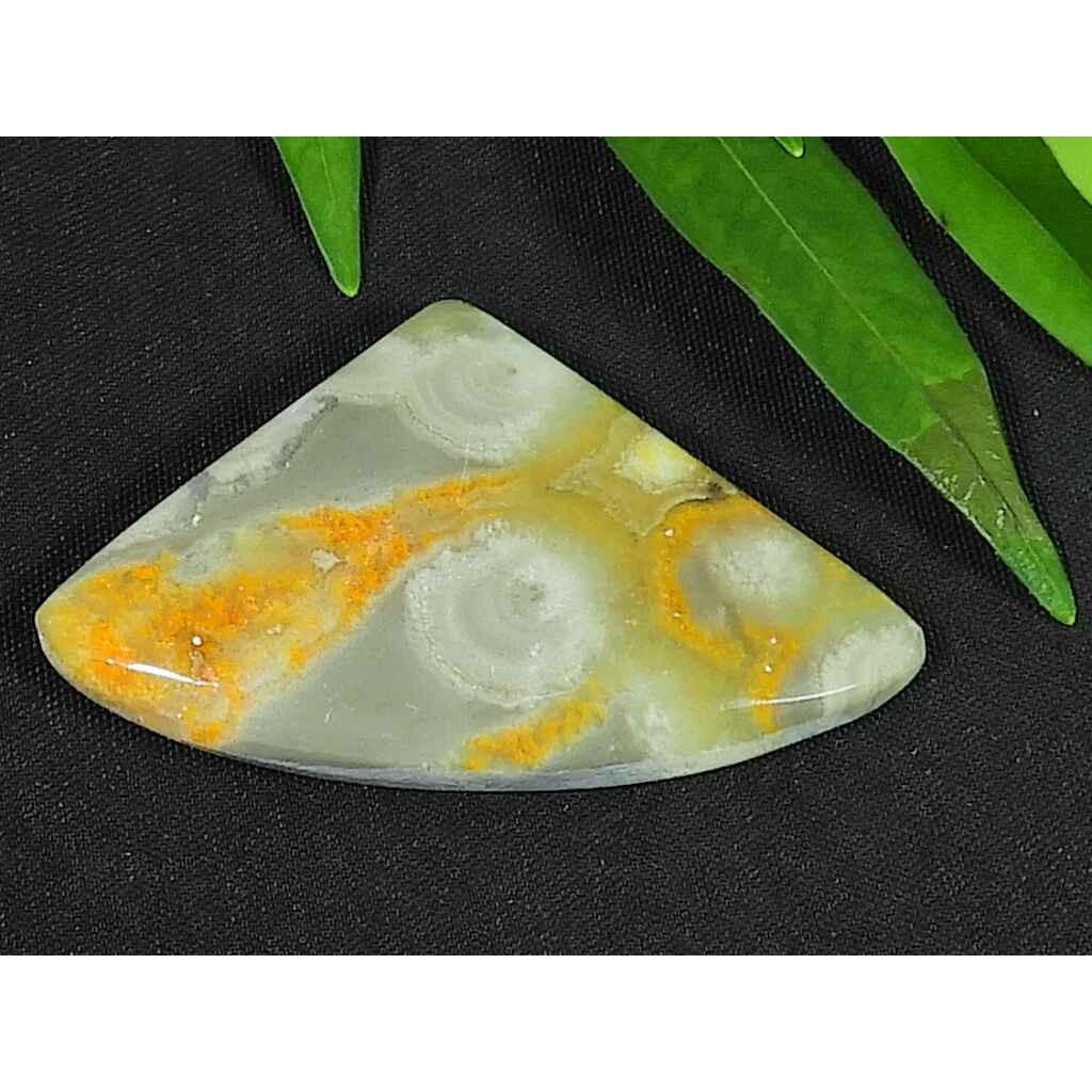 Přírodní žlutý čmelák jaspis 26X40MM ozdobný kabošon volný drahokam 38 karátů SK-3719