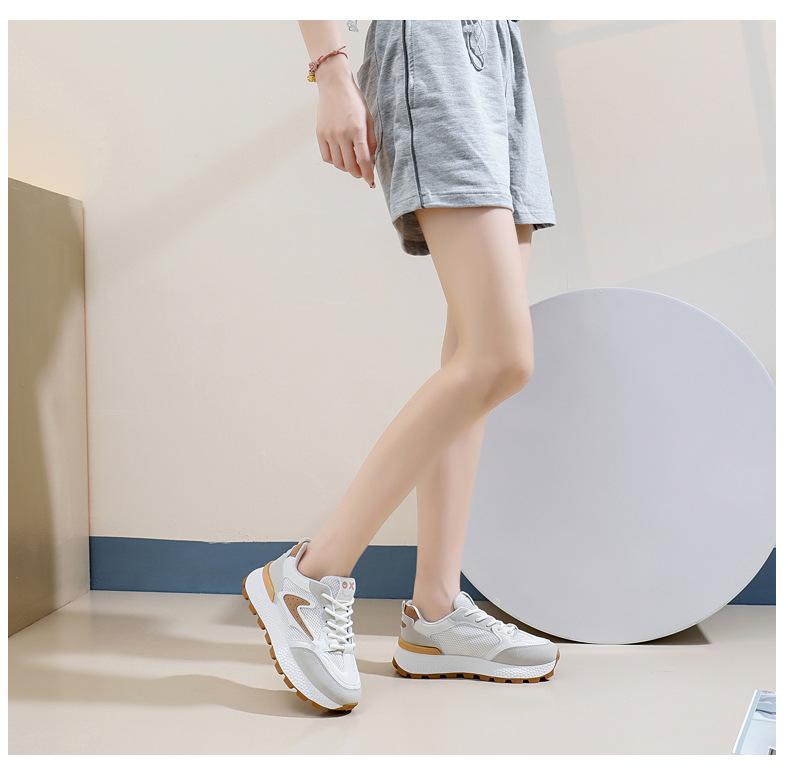 2024 Spring Trendy Women's Thick Sole Korean-Style Running Shoes for Female Students - Forrest Gump Casual Sneakers, Model 6116.