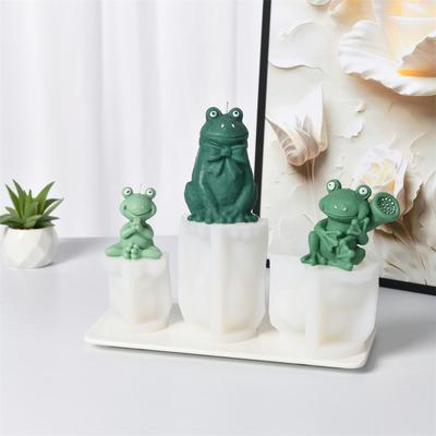 Lotoswurzel Frosch Silikon Kerzenform Cartoon Betender Frosch Aromatherapie Kerze DIY Gips Harz Dekoration Herstellungsform
