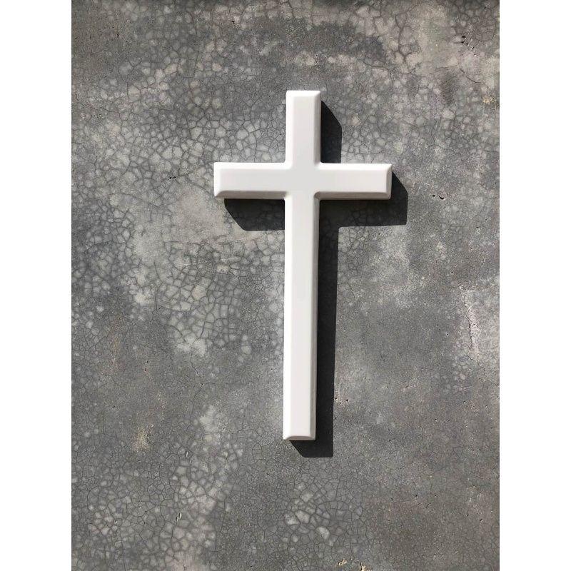Croci da Parete in Legno per Arredamento Casa Croci di Legno per Parete Croce da Parete Cristiana Croce Decorativa da Parete Bianca Gesù Cristo Chiesa