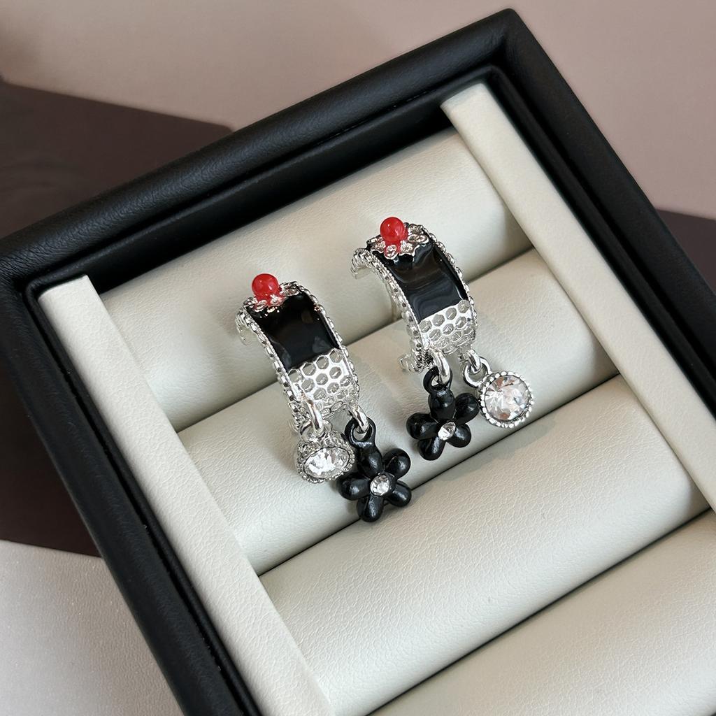 Diamond Flower C-Shaped Pendant Female Personality French Retro Court Style Light Luxury Fashion High-End Earrings