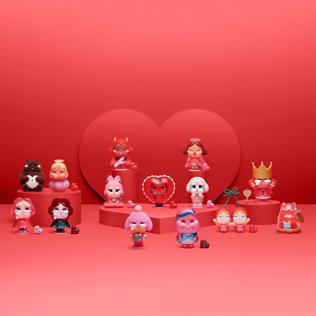 POP MART CRYBABY Crying For Love Series Figures Blind Box (Single Pack / 12-Piece Set)