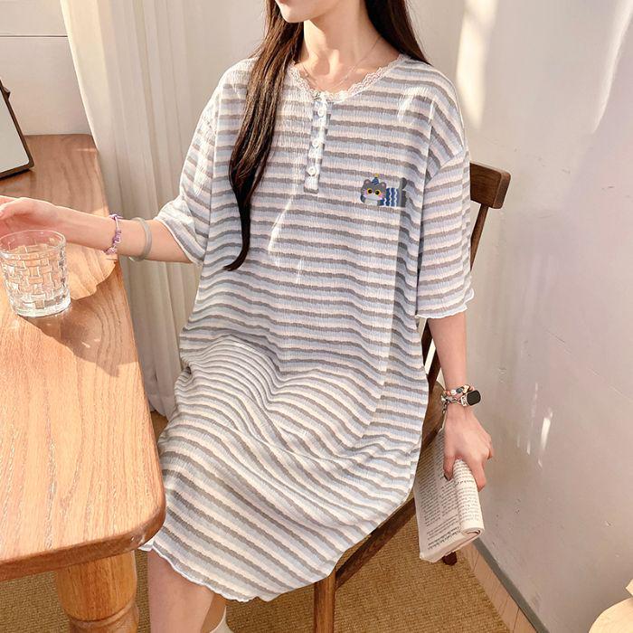 Women's Striped Short-Sleeve Loose Midi Dress – Fresh Summer Style, Versatile for Outdoors or as Pajamas, Ideal for Students