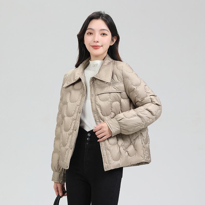 Light down jacket women's autumn and winter fashion small fragrant style lapel short duck down warm jacket tide