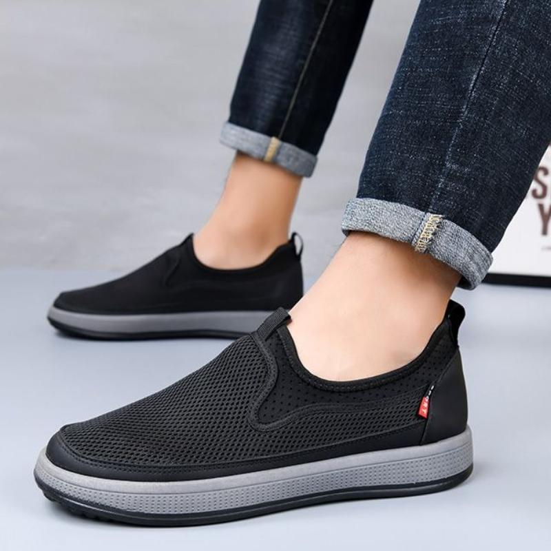 Fashion Round Toe Summer Men's Casual Shoes Wear to Work Lightweight Male Shoe Low Price Cheap Liquidation Adults New In Sneakers Retro