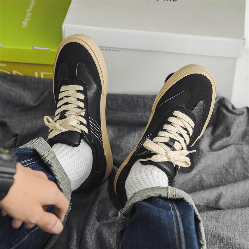 Fashion Vulcanized Men Skate Shoes Non-slip Footwear Leather for Walking Breathable Street Skate Shoe Lace-up Shoes Zapatillas Hombre