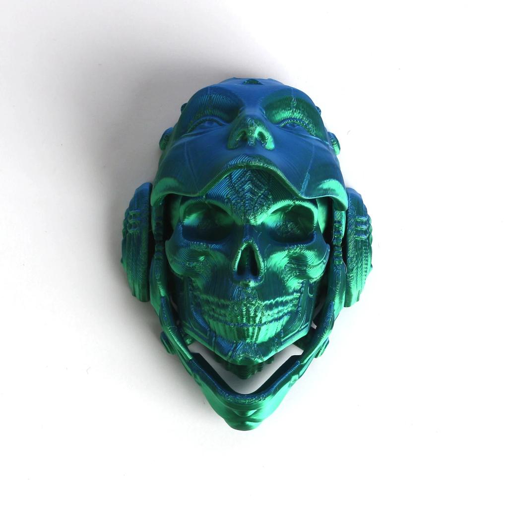 3D Printed Mechanical Skull Figurine: Transformable, Desktop Decor, Holiday Gift (Halloween/Xmas), Multi-Color, Durable