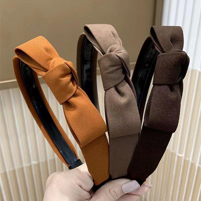 Women's Retro Korean Christmas Headband: High-End Autumn/Winter Hair Jewelry & Versatile Accessory