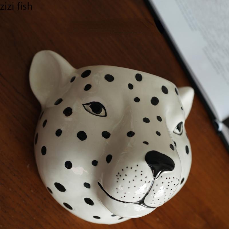 Leopard Ceramic Flower Vase Animal Wall Mounted Vase Decorative Vases Flower Arrangement Hydroponic Vases Decorations Ornament