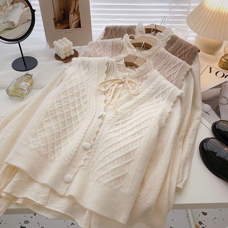 

2025 Women s Versatile Loose Fit Lace Knit Vest Cardigan – Spring & Autumn S 80-100