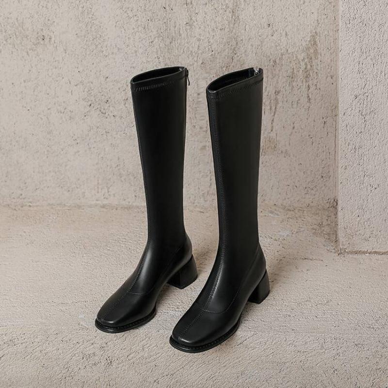 

Корейская версия новых кожаных мартинов на низком каблуке для женщин, удобные женские ботинки большого размера на квадратном каблуке с задней молнией, осень и зима 39