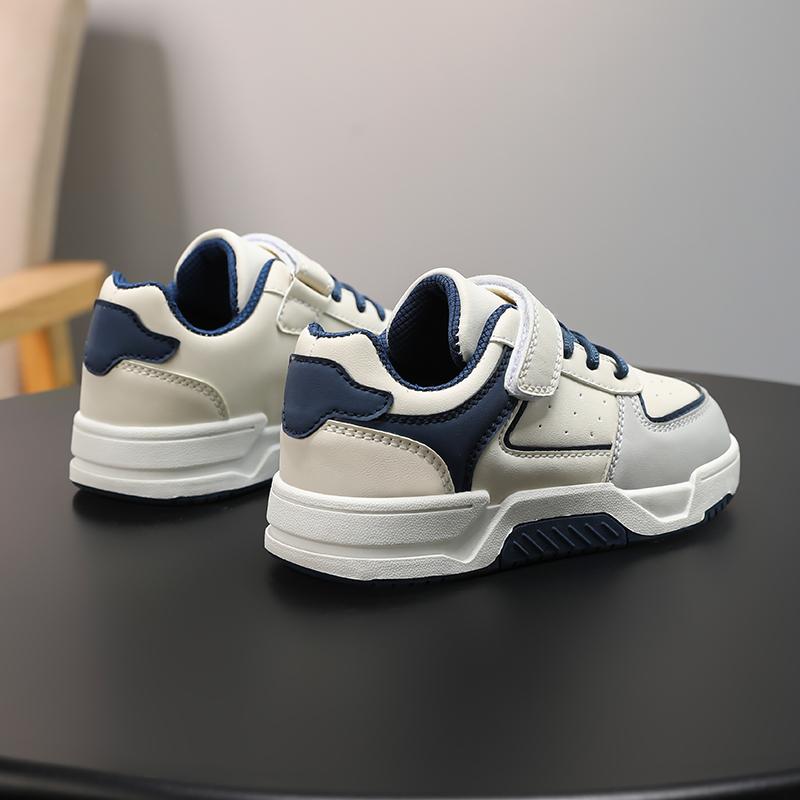 Children's Fashionable and Convenient Velcro Casual Sports Shoes Thick Soled Children's Skateboarding Shoes 28-39