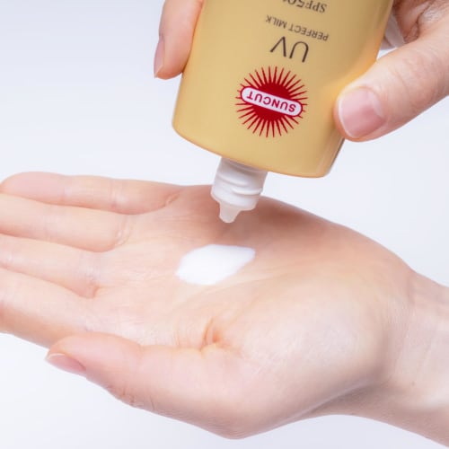 Kose Suncut Perfect Uv Milk Spf50+ Pa++++ Uv Water Resistant 50ml Sunscreen