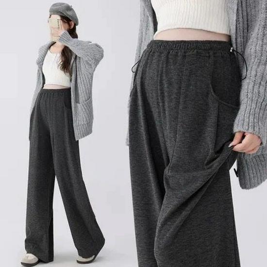 Umstandsmode Weitbeinige Samthose: Gemütliches Design mit seitlichem Kordelzug für Herbst/Winter, ideal sowohl für vor als auch nach der Schwangerschaft.