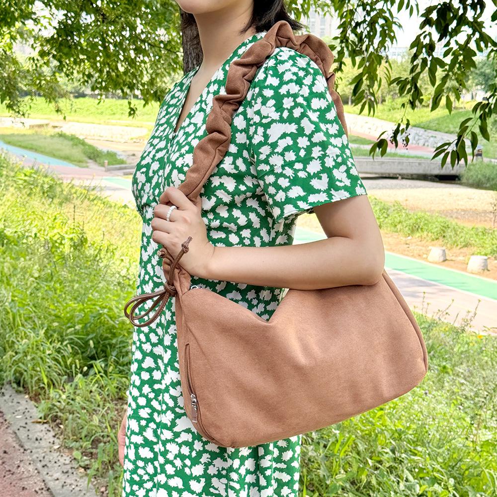Olivia Pop OP_M2389 Suede Lace scrunchie Crossbody Bag