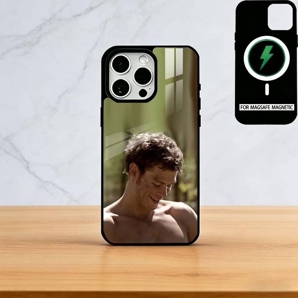 D-Damon Salvatore Phone Case For iPhone17,16,15,14,13,12,11 Plus,Pro Magnetic For Magsafe Wireless Charging
