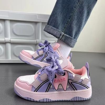 Sapatos de mulher – Ténis