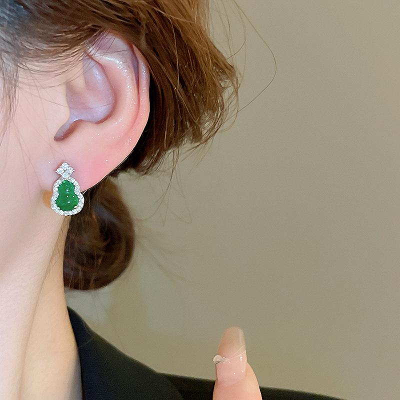 New Chinese small zircon green gourd silver needle earrings Chinese style simple niche high-end earrings