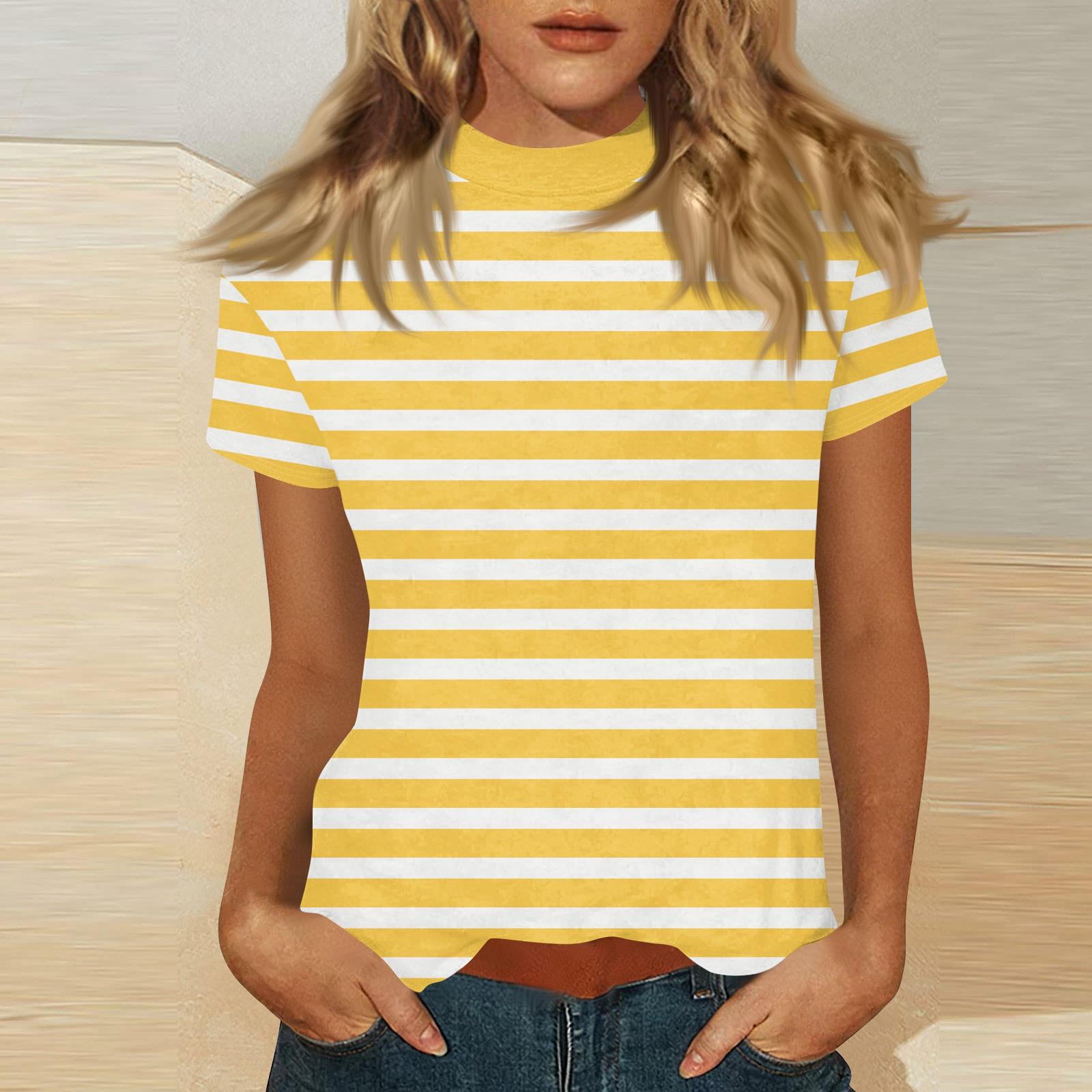 

Women s Mock Neck Short Sleeve Printed Top M