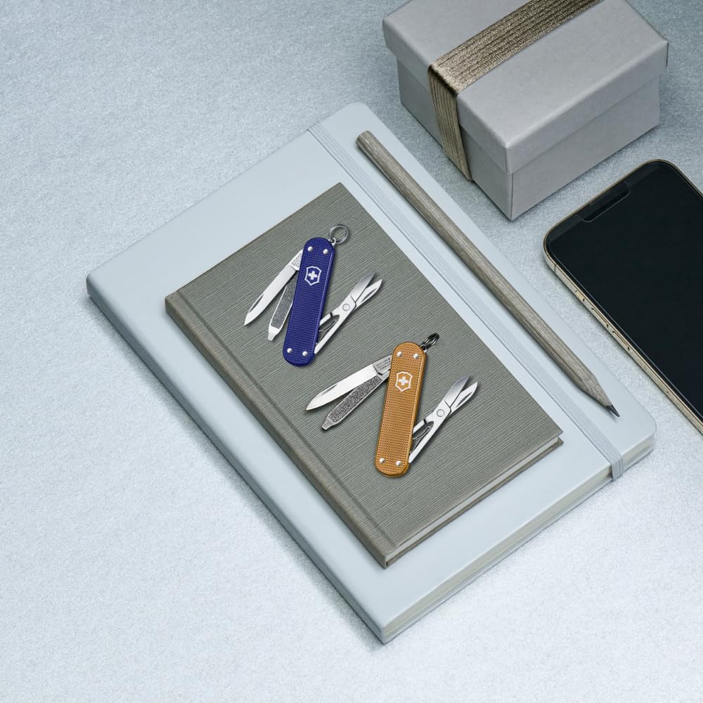 VICTORINOX Classic ALOX Classic Colors Night Dive Swiss Army Knife Knife Disaster Prevention Goods Outdoor Camping Gift Present Scissors Flathead