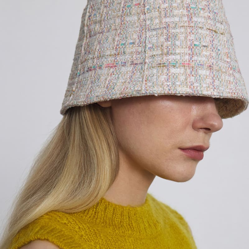 

UNDERCONTROL studio СТОЙКА-ВЕДРО / ЭТНИЧЕСКИЙ ТВИД / РАДУГА FREE