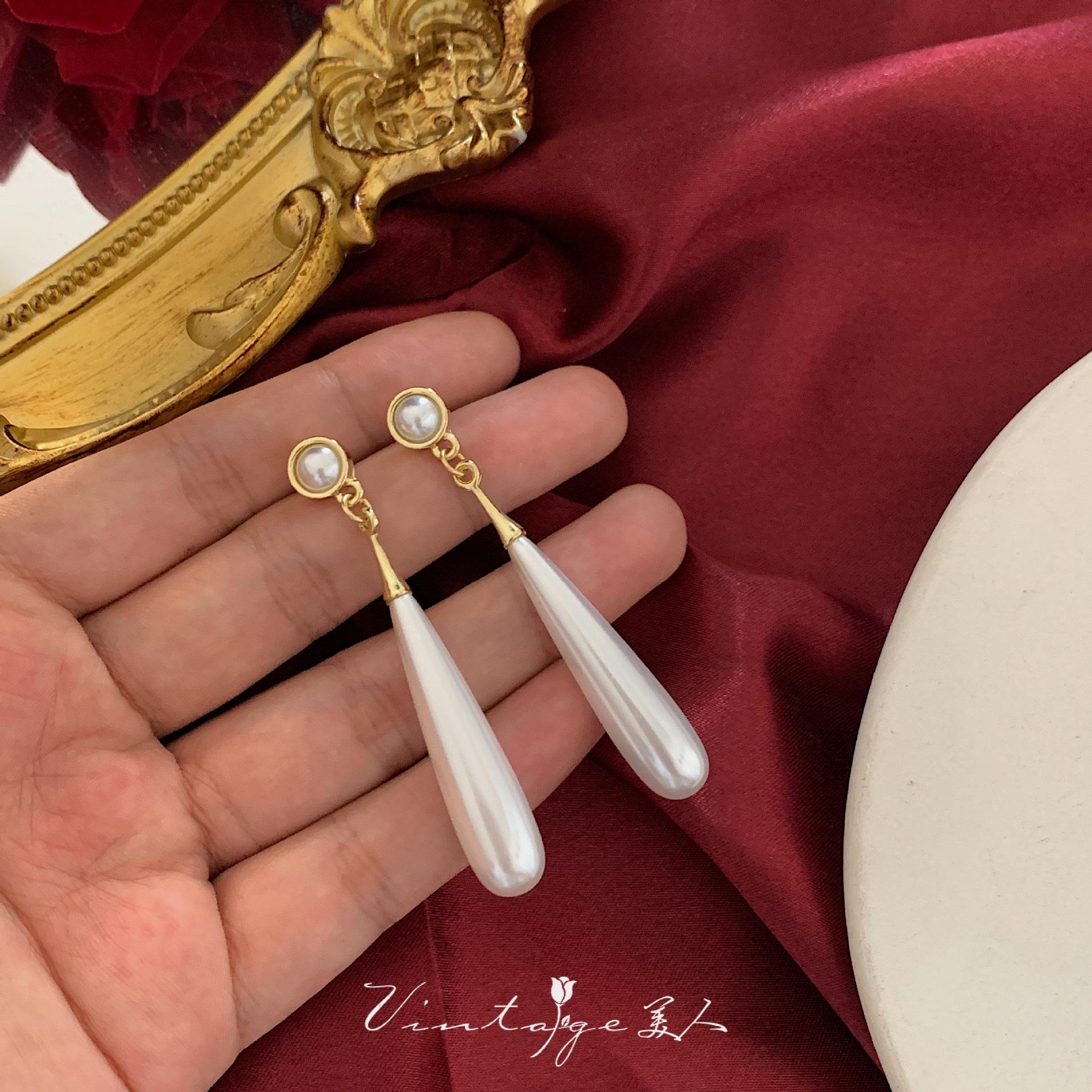 Silver Needle French Retro Pearl Water Drop Ear Women s Ring, Light Luxury Foreign Quality Face Skinny Long Earrings Earrings 925 sterling silver needle